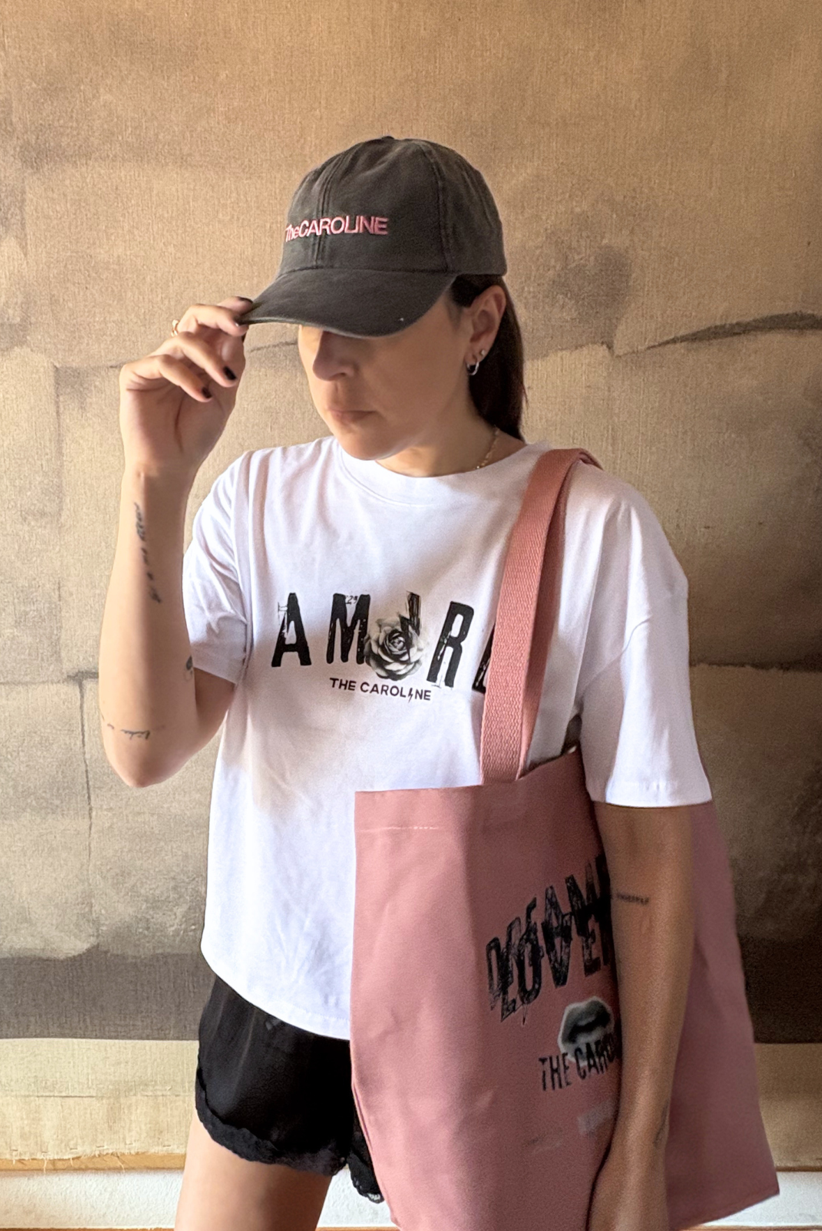 Baseball cap con ricamo a contrasto